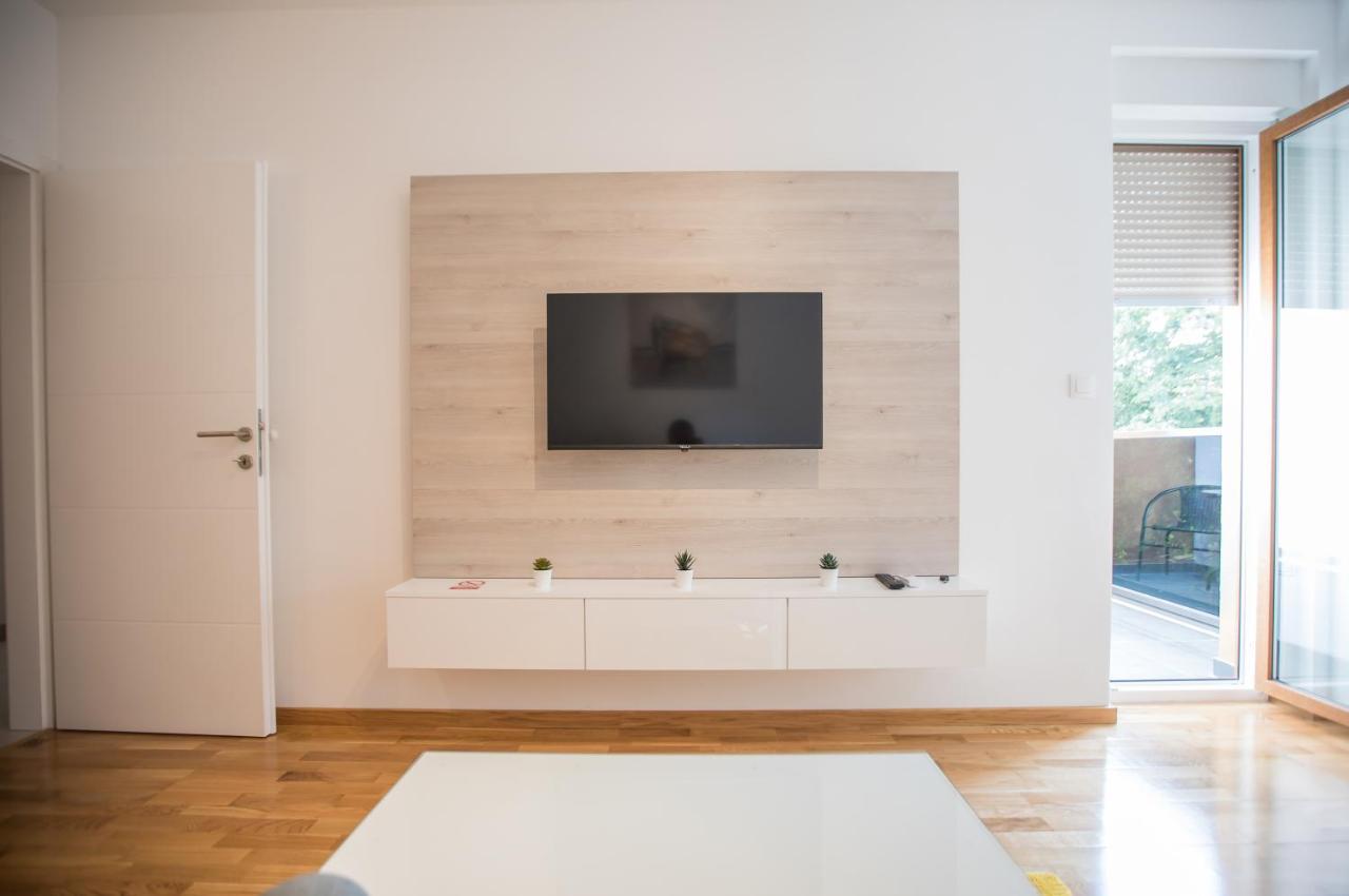Jelena Apartment II 多博伊 外观 照片